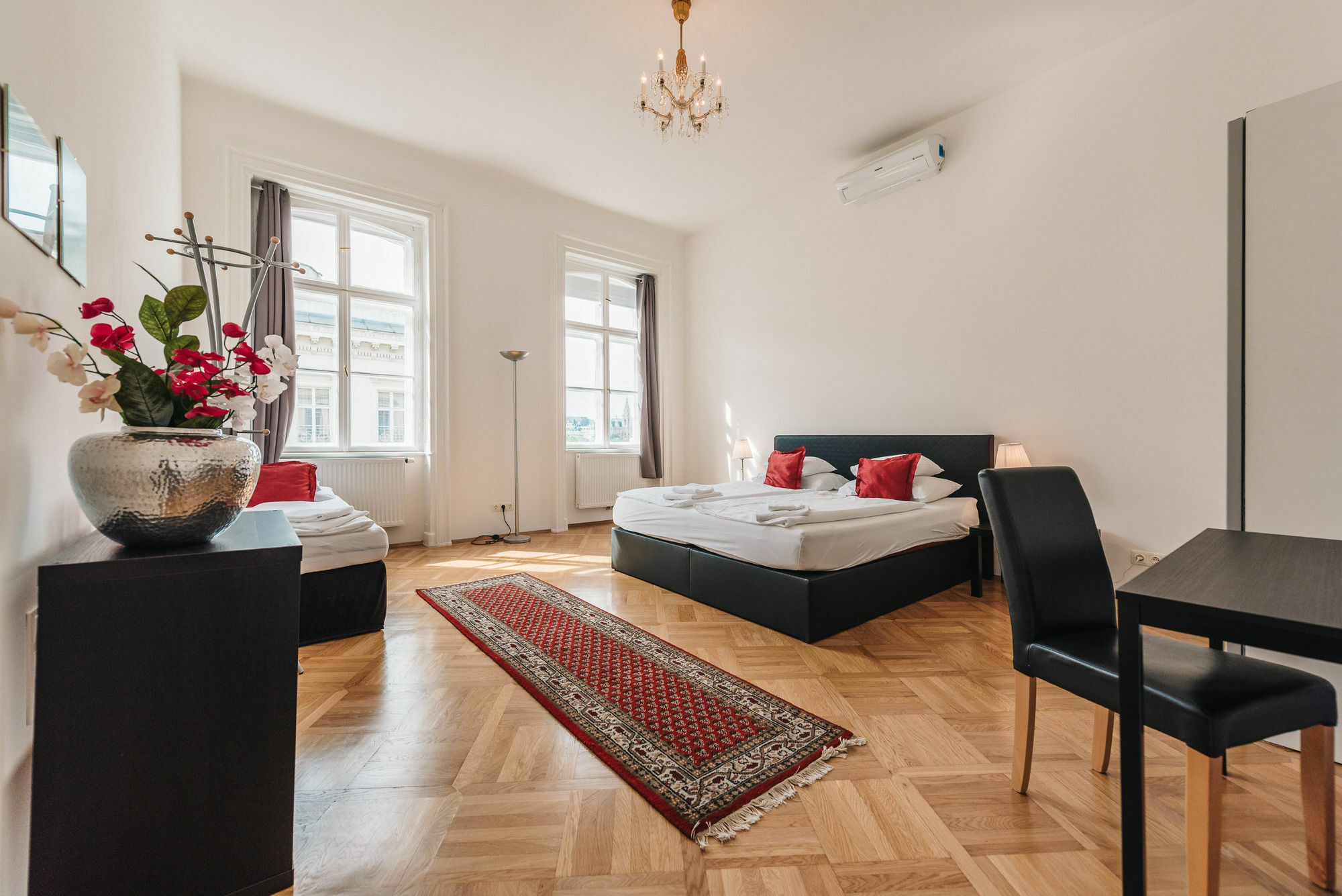 Duschel Apartments City Center Vienna Exterior photo